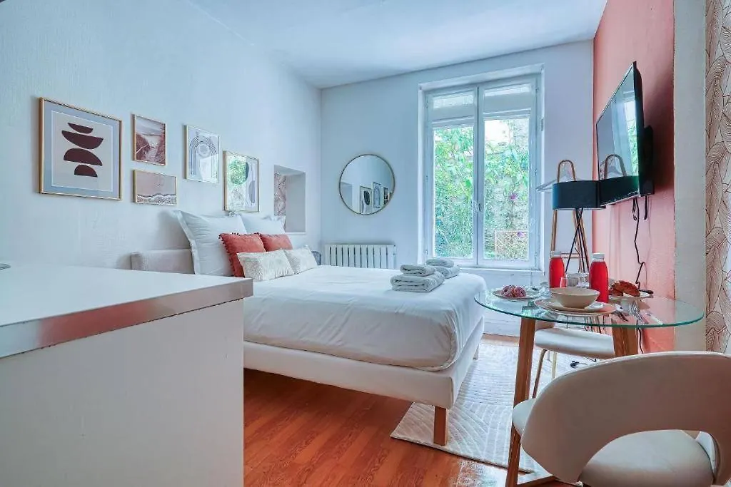 Apartament Studio Proche Alesia - Thibaud - II Paryż